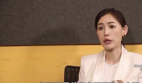 王宝强将迎喜事马蓉急忙晒出当年结婚照夸自己美,网友就服你