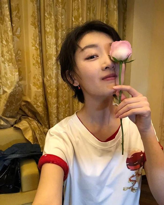 娱乐圈又多一名单眼皮美女?《创造101》的Yamy一出场就惊艳四座