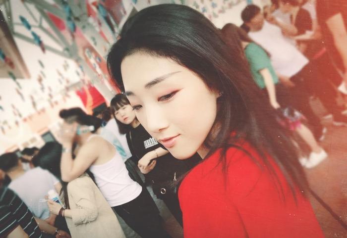 娱乐圈又多一名单眼皮美女?《创造101》的Yamy一出场就惊艳四座