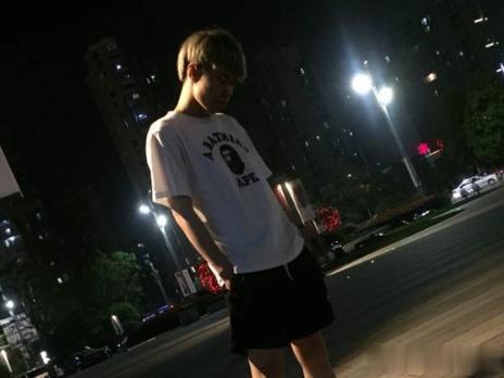 斗鱼主播包子感人语录“他们不是我的小弟,他们都是我的兄弟”