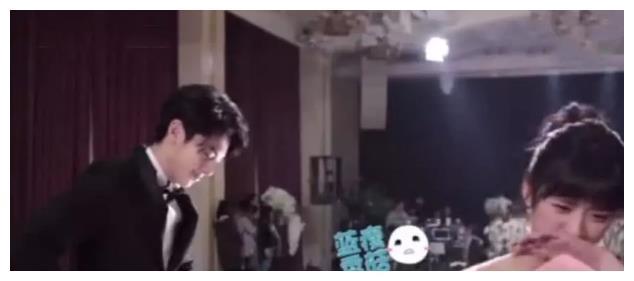 王鹤棣沈月吻戏花式NG,粉丝直呼太羡慕,月月做出回应