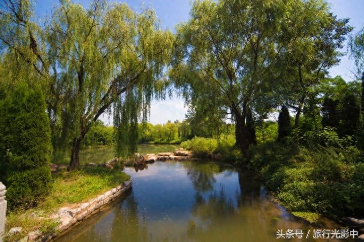 天下奇观:山东省泗水县泉林景区