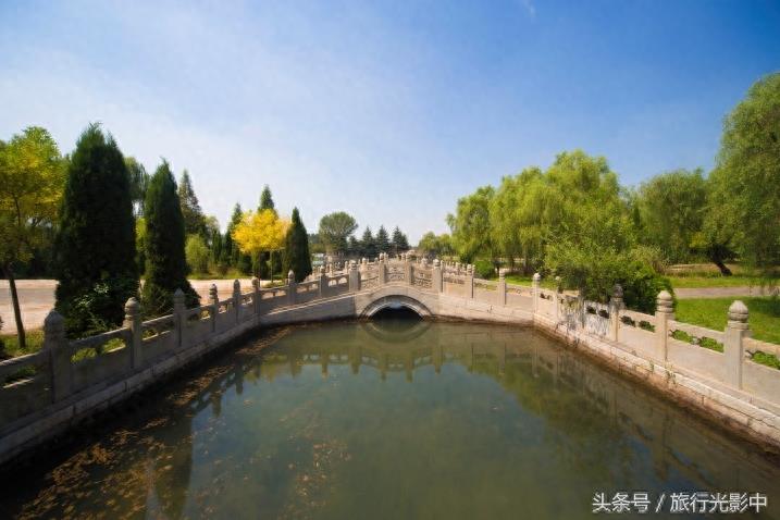 天下奇观:山东省泗水县泉林景区