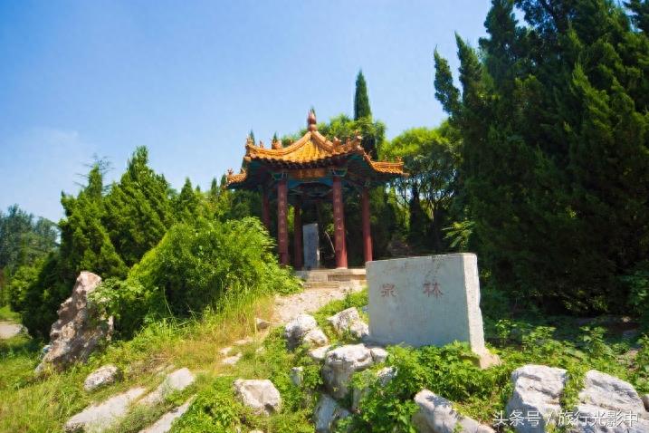 天下奇观:山东省泗水县泉林景区