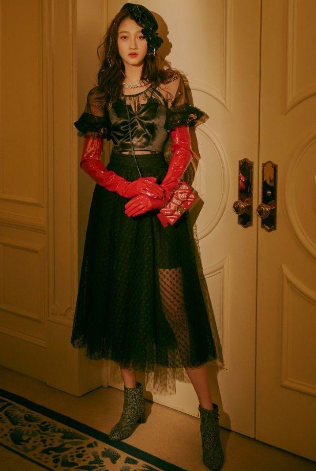 关晓彤穿长裙亮相,虽然少了少女感,但再也不是红毯一生黑了!