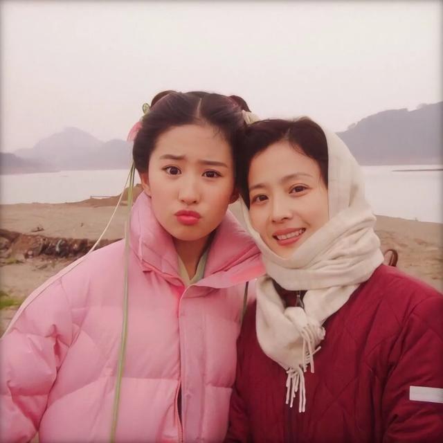 刘亦菲说她是家里最丑的,以前不信,现在信了