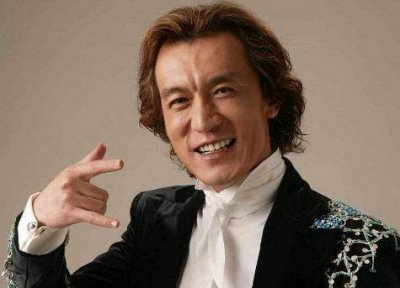 ​李咏采访王宝强妈妈画面曝光，两位已故人的聊天，引很多人泪目