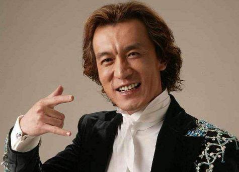 李咏采访王宝强妈妈画面曝光,两位已故人的聊天,引很多人泪目