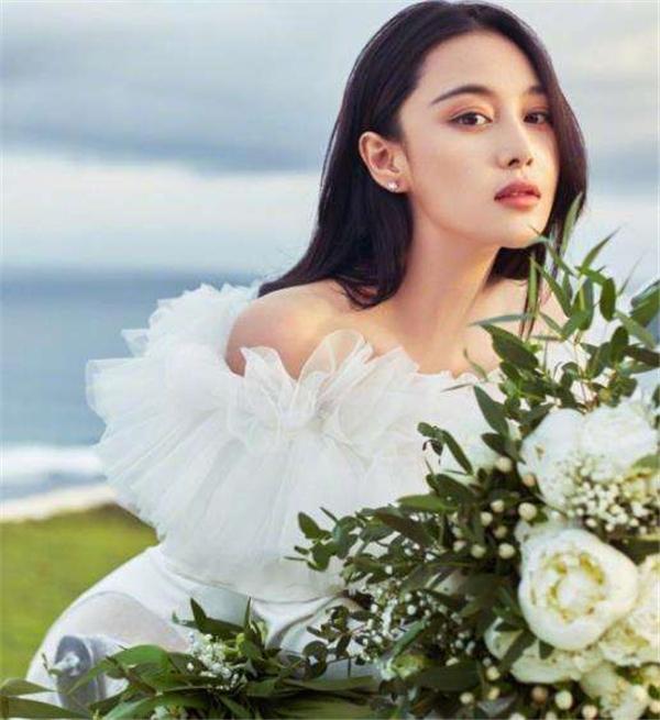 范冰冰事件看清李晨为人，官方回应外界分手传闻，网友：欺软怕硬