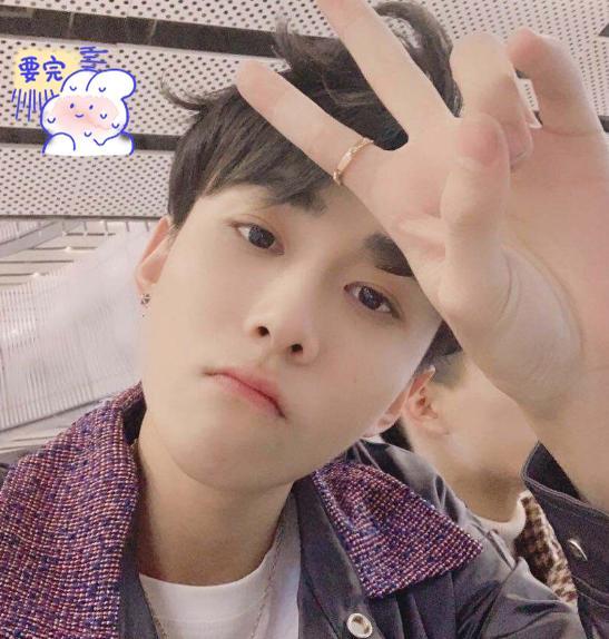 王乐乐“结婚照”曝光，身边站的人成亮点，套路璐开始崩溃？