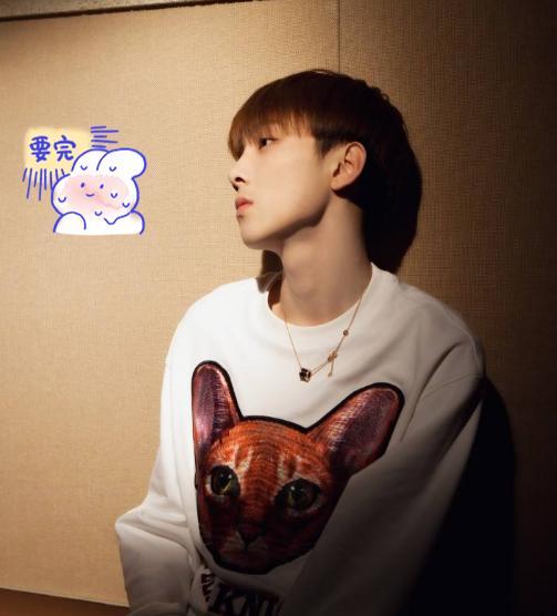 王乐乐“结婚照”曝光，身边站的人成亮点，套路璐开始崩溃？