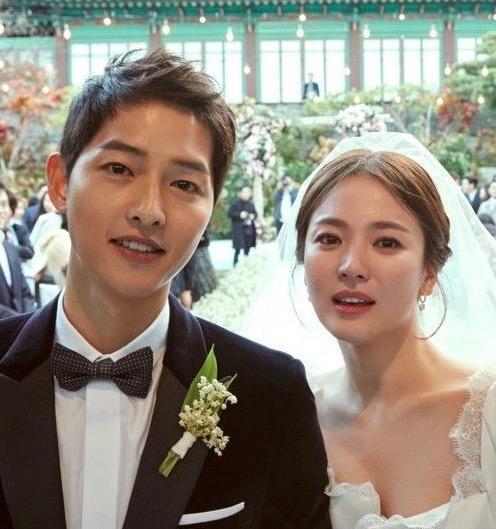 范冰冰发文宣布分手李晨转发，网友却嘲笑：分手都搞那么文艺!