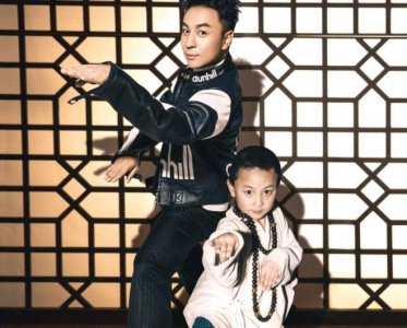 ​王宝强释小龙童年照曝光, 原来两人在少林寺就认识了