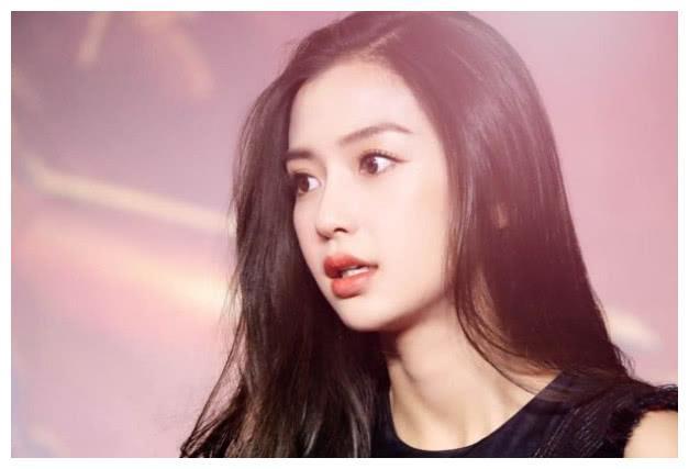 宋雨琦成跑男常驻嘉宾，却意外暴露身高，粉丝：恨天高都救不了你