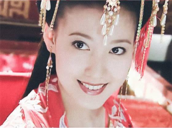 还记得《刁蛮公主》的文蔷吗?13年过去,37岁的她让人不敢认