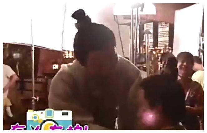 《大唐荣耀》幕后花絮:秦俊杰狂撩任嘉伦,最后好可惜啊!