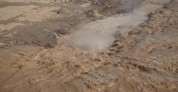 探秘黄河底下真的有蛟龙吗(黄河底下到底有多可怕) 2