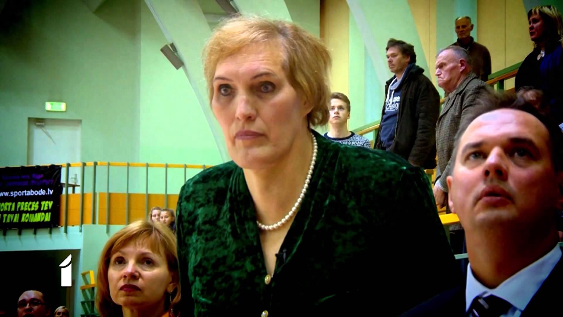 盘点世界最高大的9个女人,中国的拿第一