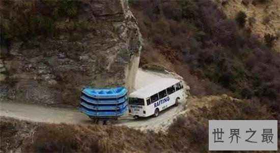 世界上最危险的公路,驾驶技术再好也枉然
