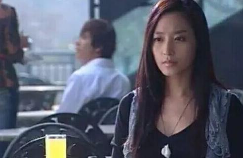 铠甲勇士中三个美女的伤心截图,冰儿让人心疼,杨欢迎太可爱了