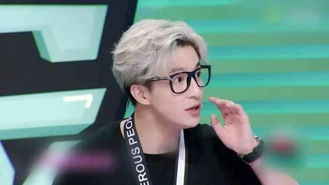 《明日之子》直播事故,薛之谦不忍黑幕摔麦离场,只因曾经一句话