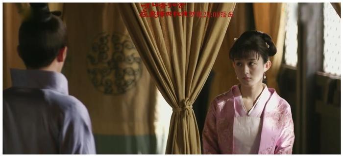 《知否》花絮，盛老爷大娘子依旧可爱，冯绍峰调戏赵丽颖反遭踹！