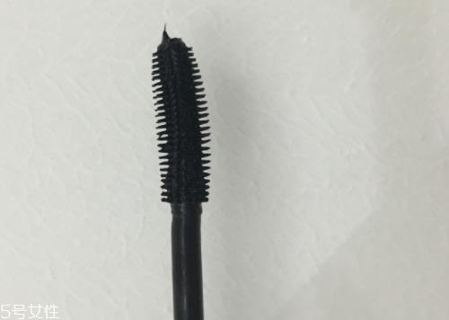 美宝莲弯弯睫毛膏怎么用？想怎么弯就怎么弯