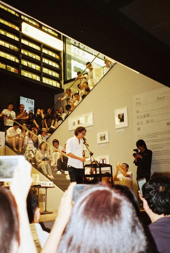 大家为什么不再骂许知远了?