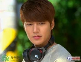 李敏镐的耳机什么牌子?李敏镐同款耳机购买介绍