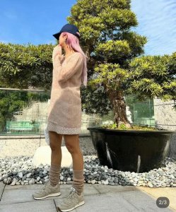 ​陈奕迅47岁老婆逆生长，打鼻环染粉发不像孩子妈，老公挣钱给她花