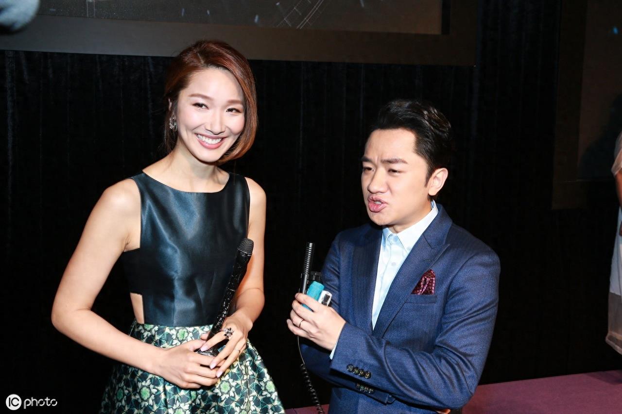 王祖蓝的老婆李亚男,温哥华华裔小姐冠军,如今被王祖蓝宠成公主