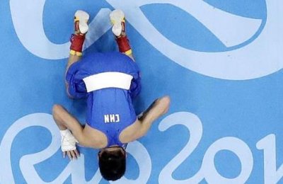 ​吕斌遭遇争议判罚 拳手吕斌个人资料介绍