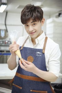 ​邓伦的五个“女朋友”，最漂亮的未必最得人心