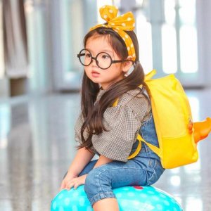 ​阿拉蕾董力最萌身高差，崔雅涵家庭背景遭扒！