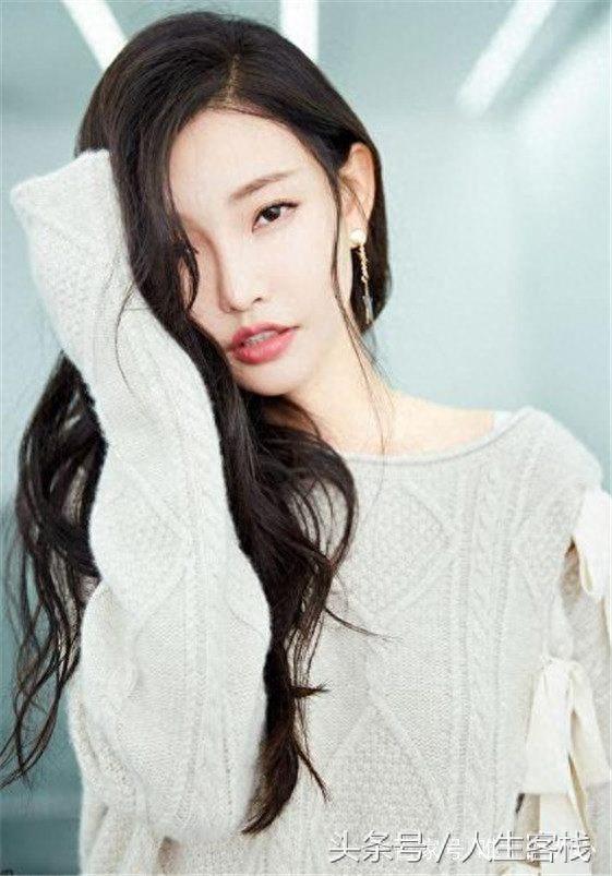 童菲身材高挑性感无比，让无数男人心跳加速！