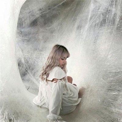 霸气十足一男一女潮流情侣头像