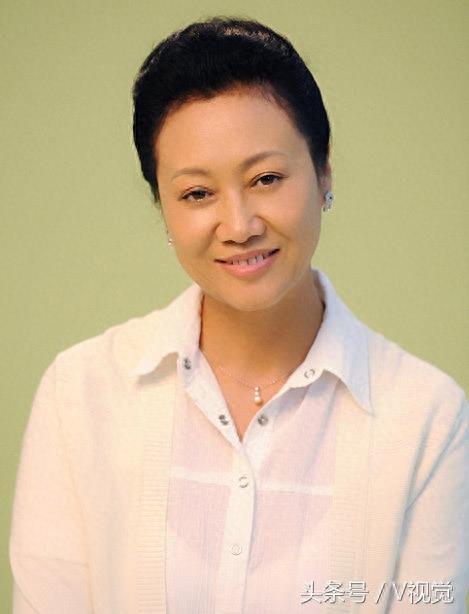 姚芊羽、王丽云、张玉嬿等主演女性励志剧《女人不容易》