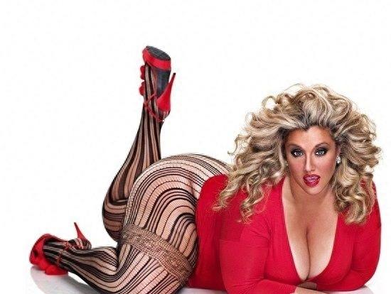 实拍历史上最胖的女模特，让人颤抖的疯狂猛女，重量级