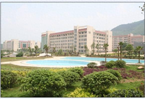 湘南学院，一所美丽的大学。