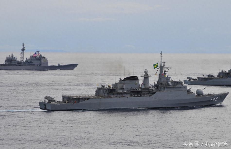 卡尔-文森号航母舰