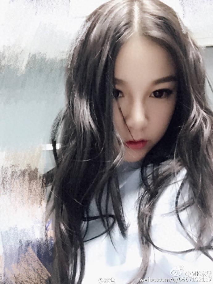 继乔任梁去世后女歌手本兮逝世 盘点本兮生前的10张美照!