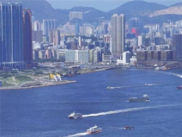 中国最贵一条高铁,每公里造价28亿元,已修了7年还未完工