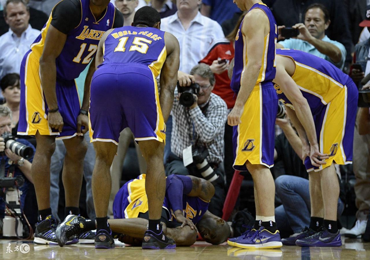 科比球衣退役！从1996-2016，图说科比二十年的辉煌生涯！