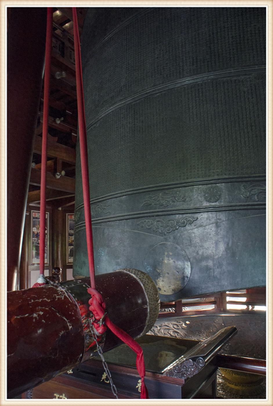 夜半钟声到客船,苏州寒山寺塔影钟声诗韵