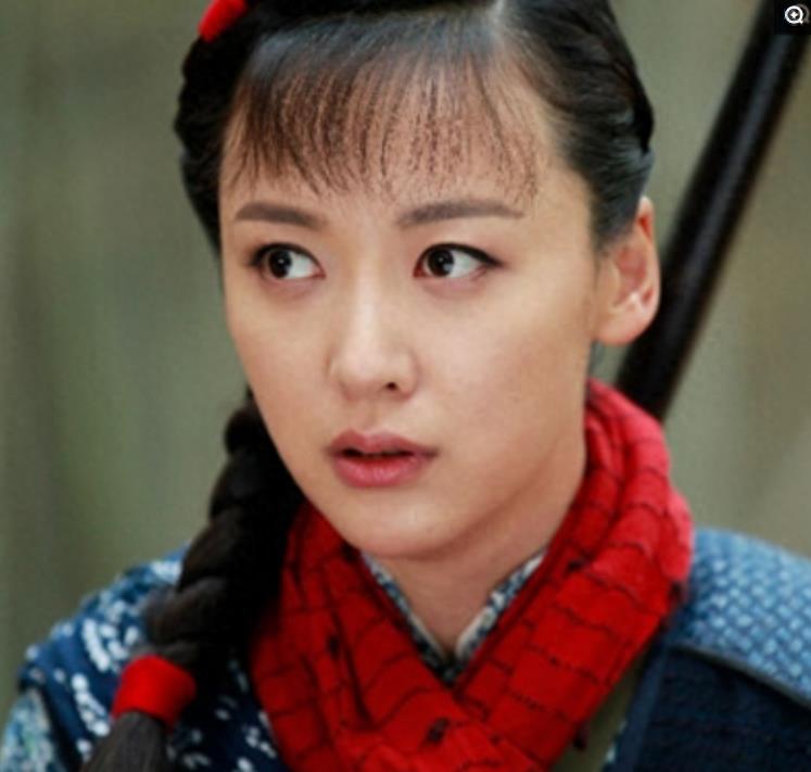 《特种兵之火凤凰》中的女演员,个个貌美如花