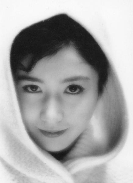 老照片:日本女影星岩下志麻