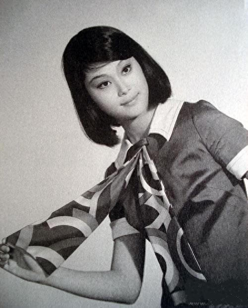 老照片:邵氏女侠施思