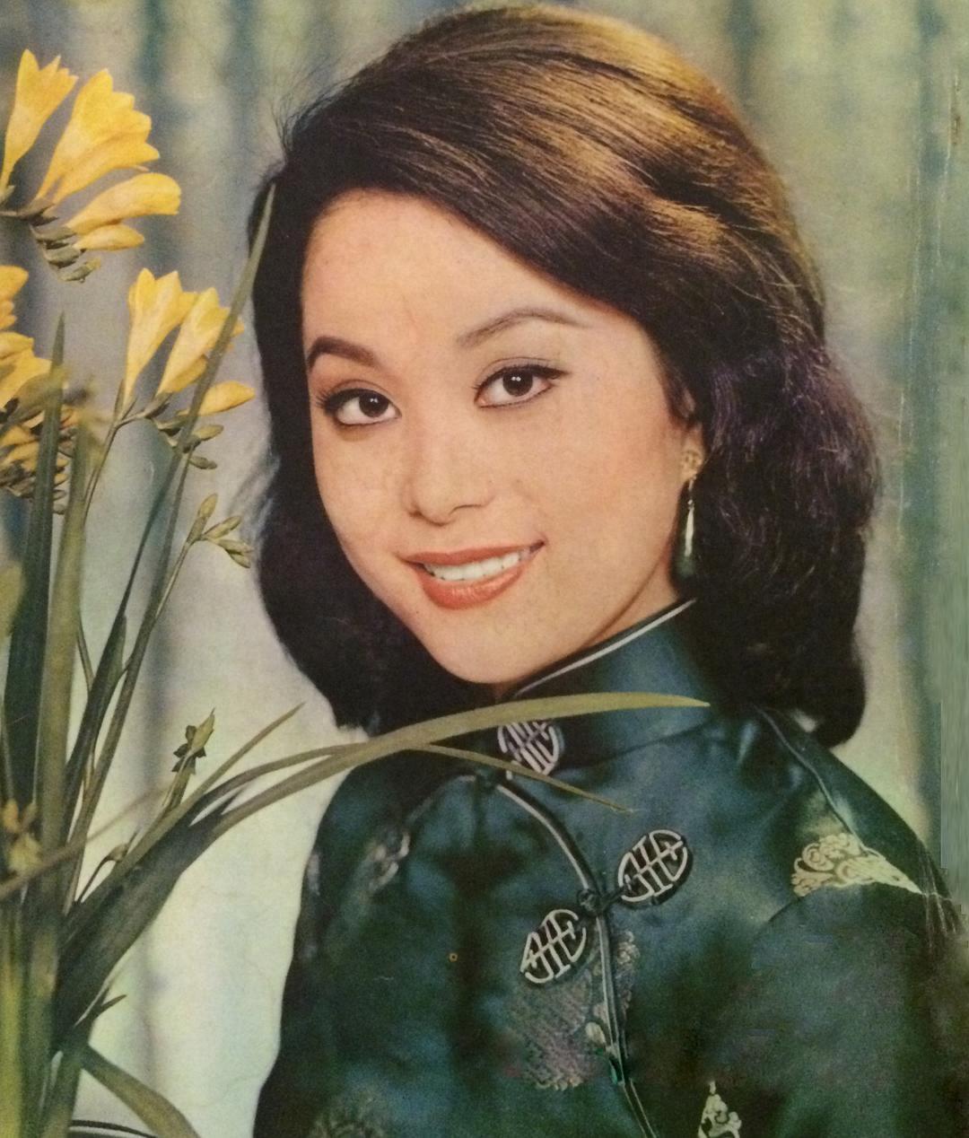 老照片:邵氏女侠施思