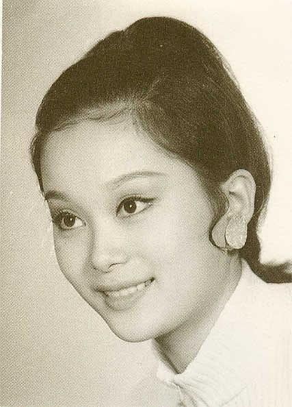 老照片:邵氏女侠施思