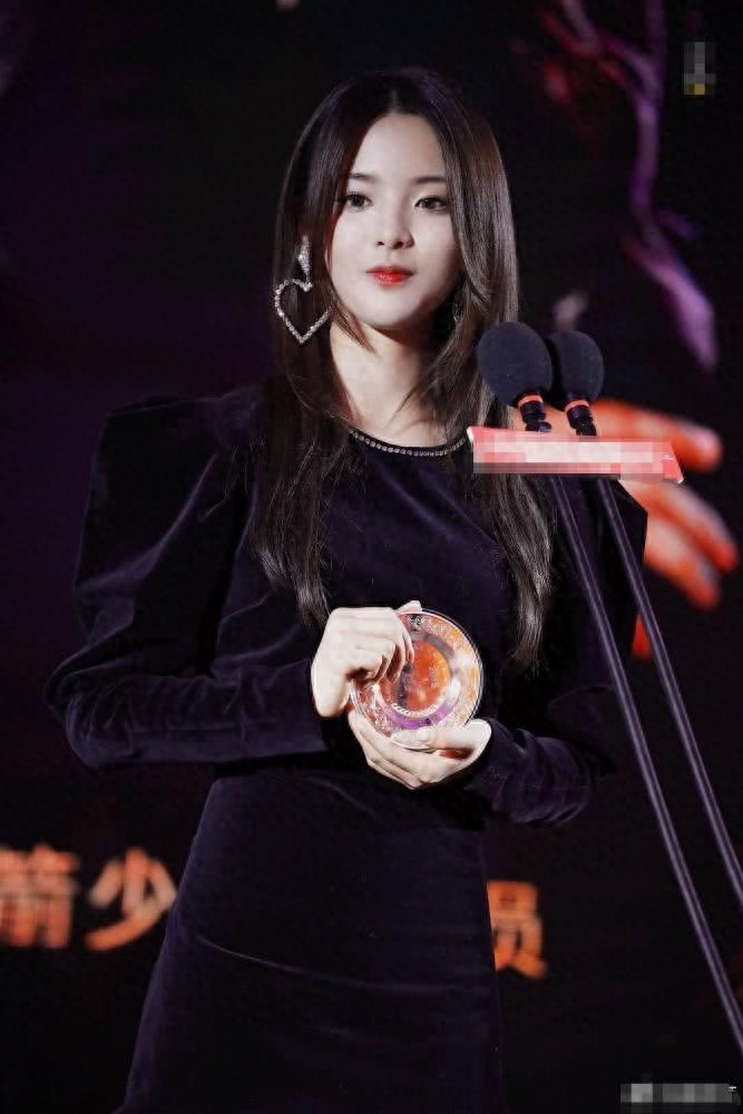 最全介绍!火箭少女101成员:杨超越